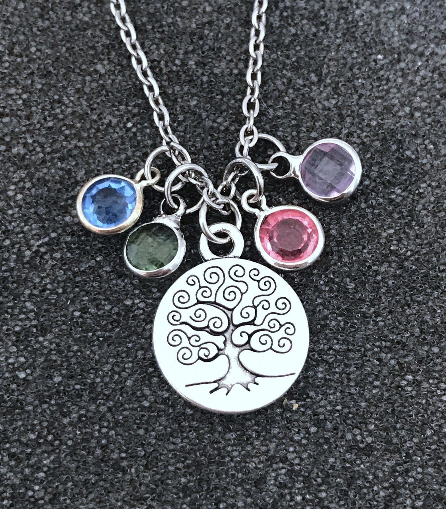 Family Tree Necklace, Mom Tree, Necklace Gift for Mom, kid's birthstone charm, Mother's Day jewelry, Family Tree Gift, Mom's Birthday gift