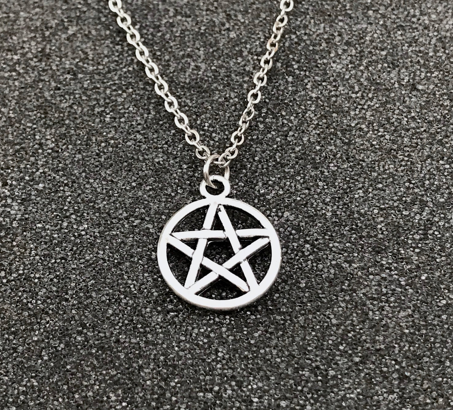 Pentagram Necklace, Pentagram Pendant charm, Pentacle Charm, Supernatural necklace, Pentacle Necklace, Supernatural jewelry, Shadowhunters